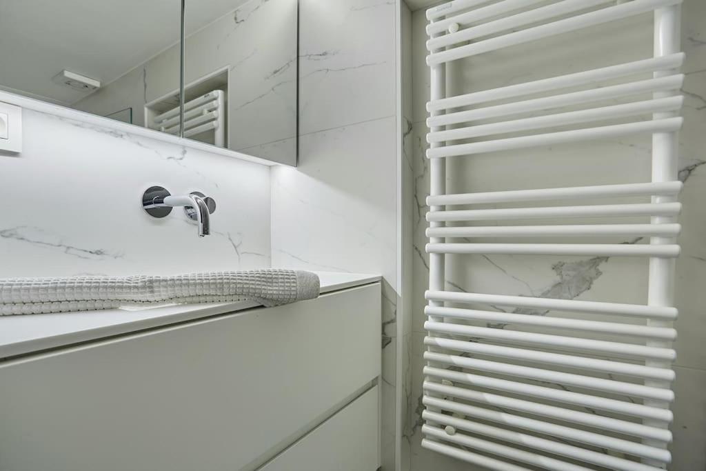 Duplex Center Of Paris By Studioprestige Luaran gambar