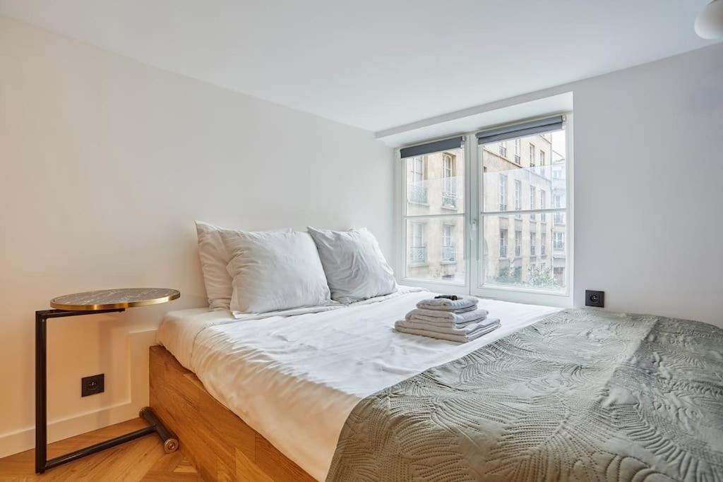 Duplex Center Of Paris By Studioprestige Luaran gambar