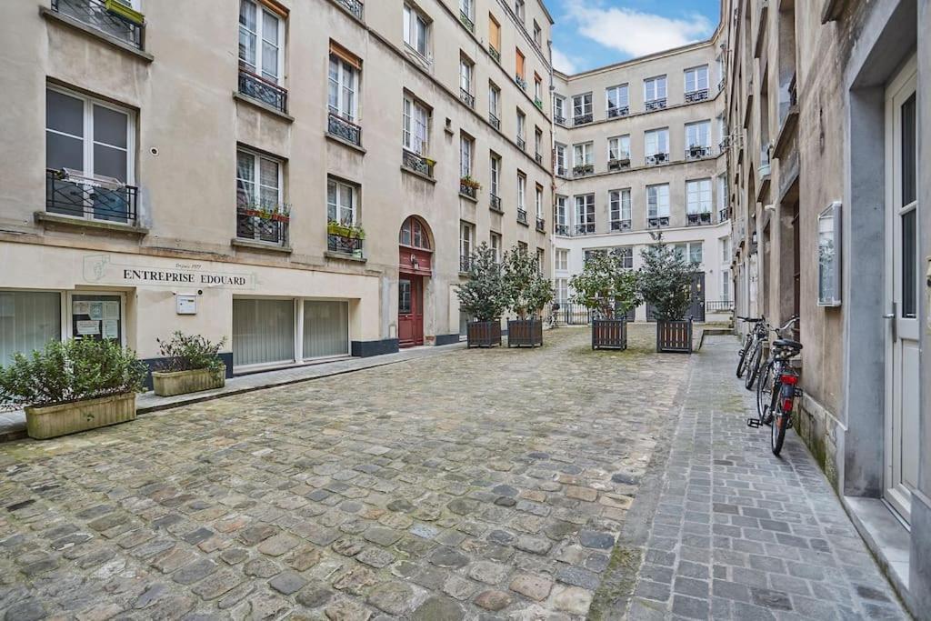 Duplex Center Of Paris By Studioprestige Luaran gambar
