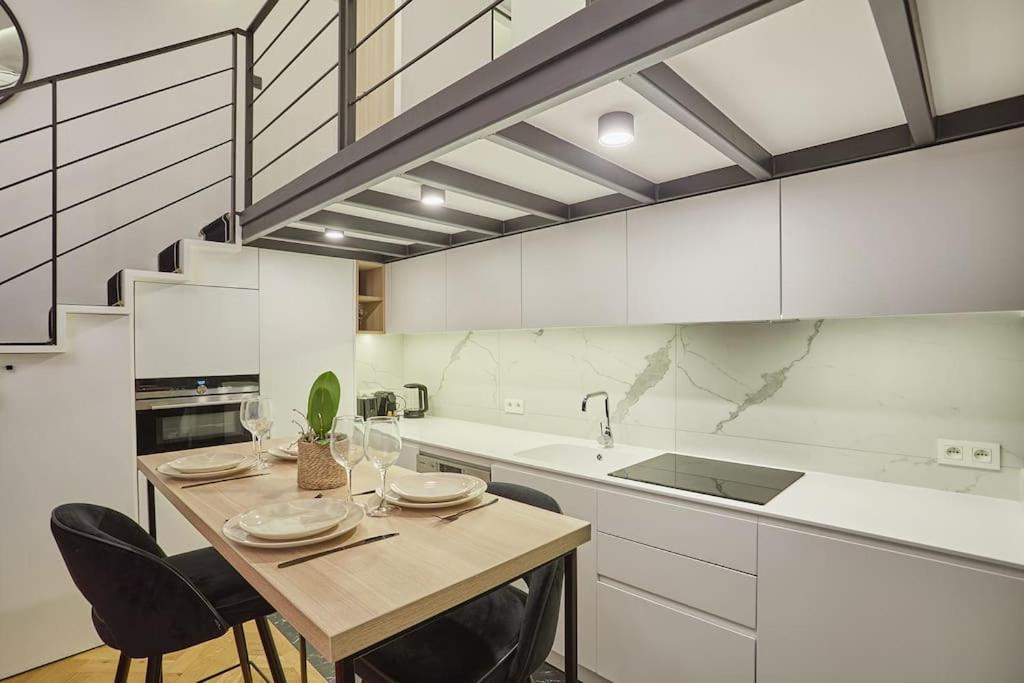 Duplex Center Of Paris By Studioprestige Luaran gambar