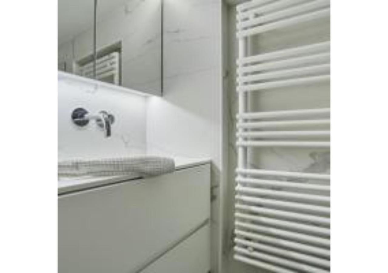 Duplex Center Of Paris By Studioprestige Luaran gambar